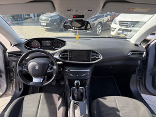 Peugeot 308 foto 7