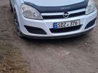 Opel Astra foto 2