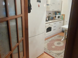 Apartament cu 2 camere, 48 m², Centru, Bălți foto 8