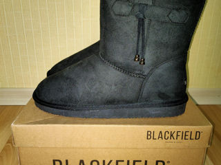 UGG Blackfield 38