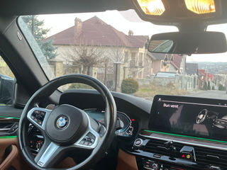 BMW 5 Series foto 6