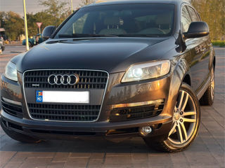 Audi Q7 foto 2