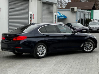 BMW 5 Series foto 4