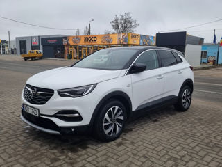 Opel Grandland X foto 2