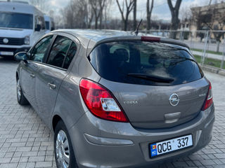 Opel Corsa foto 6