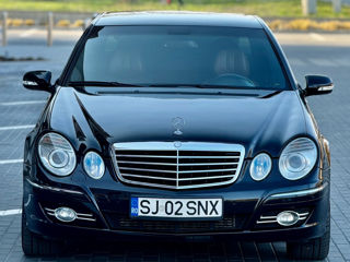 Mercedes E-Class foto 16