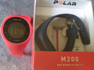 Polar m200