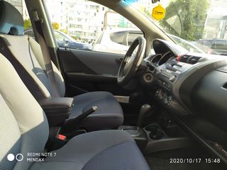 Honda Jazz foto 2