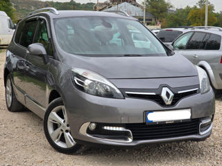 Renault Grand Scenic foto 3