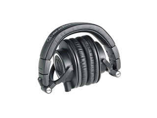 Căștile Audio-Technica ATH-M50X sunt potrivite pentru utilizare în studio și acasă. foto 2