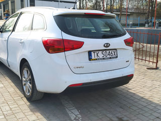 KIA Ceed Sw foto 4