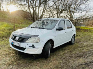 Dacia Logan foto 2