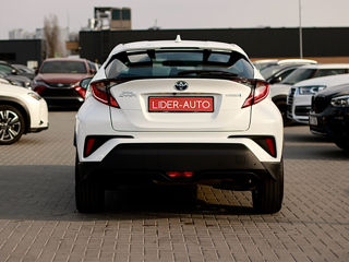 Toyota C-HR foto 5