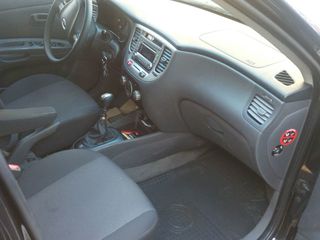 KIA Rio foto 4