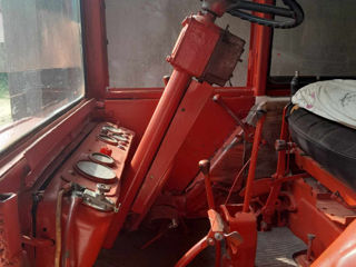 Tractor T25 foto 4