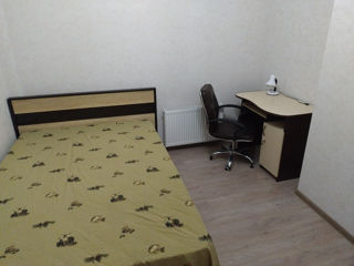 CHIRIE APARTAMENT 2 ODAI 60M CENTRU PRETUL NEGOCIABIL foto 4