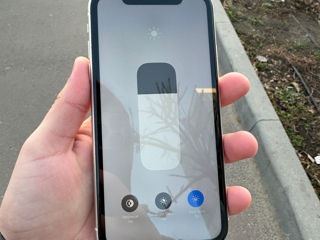 iPhone 11 / 128 gb foto 3