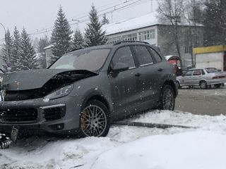 Porsche Cayenne foto 2