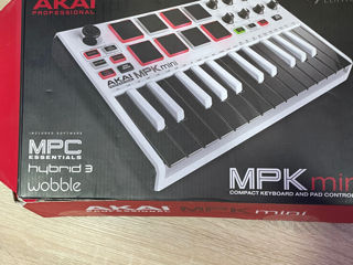 Akai Mini foto 1