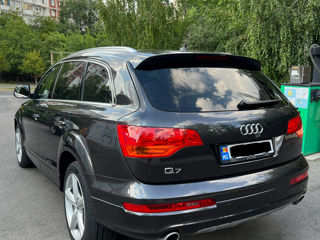 Audi Q7 foto 4