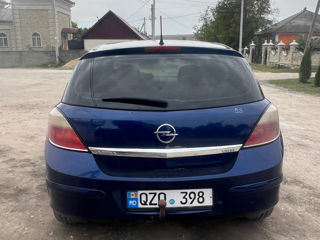 Opel Astra foto 4