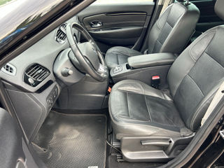 Renault Scenic foto 8