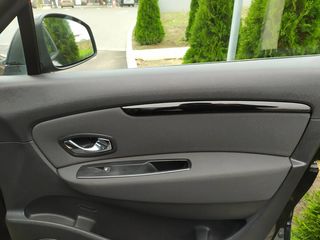 Renault Grand Scenic foto 3