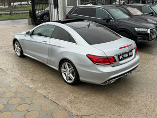 Mercedes E-Class Coupe foto 8