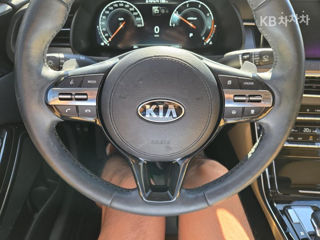 KIA K7 foto 13