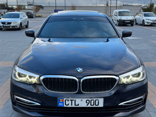 BMW 5 Series foto 1