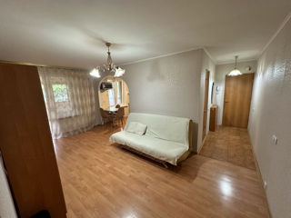 Apartament cu 3 camere, 90 m², Botanica, Chișinău foto 5