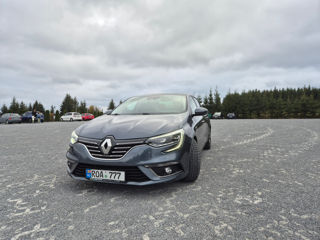 Renault Megane foto 1