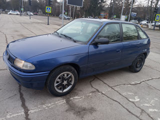 Opel Astra foto 2