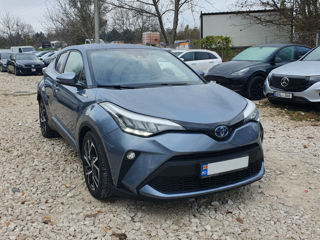 Toyota C-HR foto 2