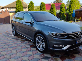 Volkswagen Passat foto 3