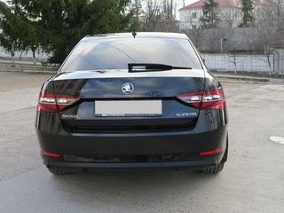 Skoda Superb foto 7