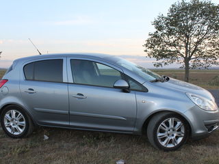 Opel Corsa foto 8