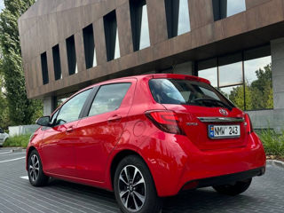 Toyota Yaris foto 3