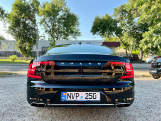 Volvo S90 foto 4