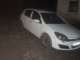 Opel Astra foto 2