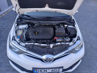 Toyota Auris foto 10