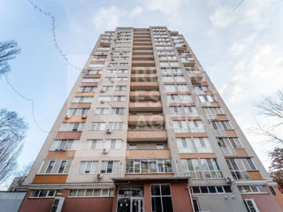 Apartament cu 3 camere, 135 m², Râșcani, Chișinău foto 16