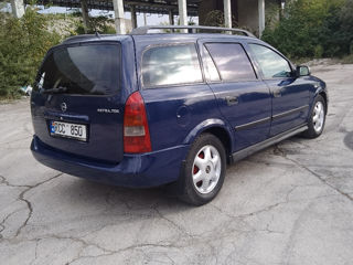 Opel Astra foto 7