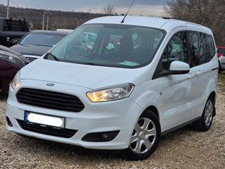 Ford Tourneo Connect foto 3