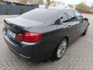 BMW 5 Series foto 4