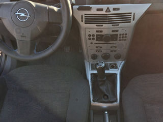 Opel Astra foto 8