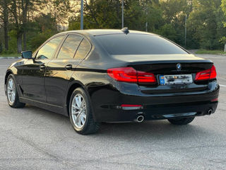 BMW 5 Series foto 3