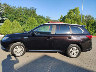 Mitsubishi Outlander foto 4