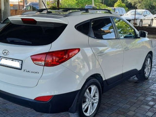 Hyundai Tucson foto 2