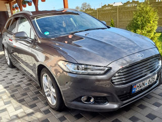 Ford Mondeo foto 4